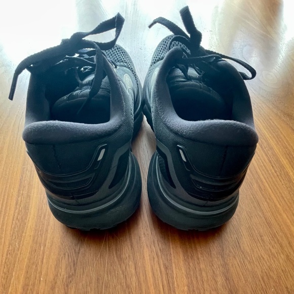Brooks Ghost 15 Women’s Black Running Shoes Size 8 Wide D/UK 39 - Picture 4 of 15